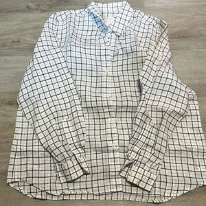 Liz Claiborne Large button down shirt-petit